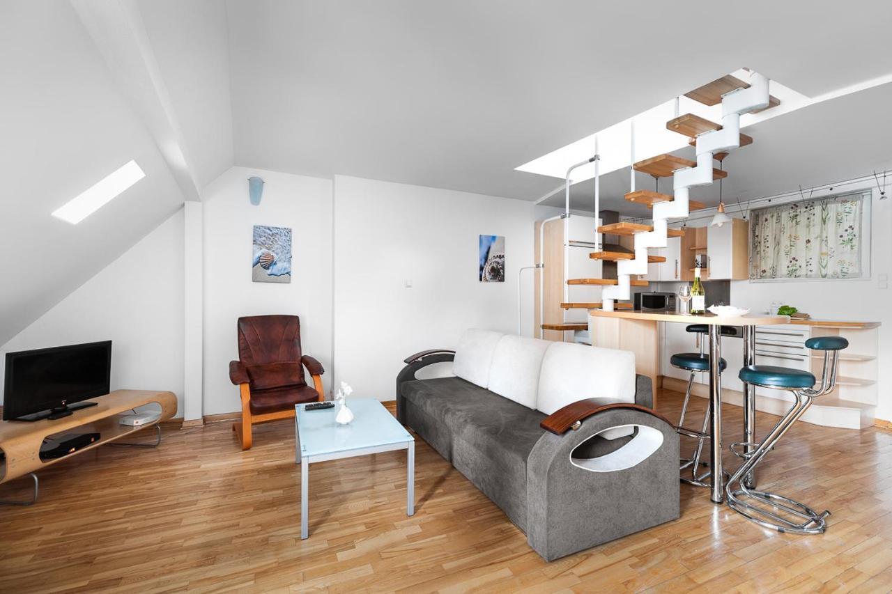 P&O Serviced Apartments Old Town Podwale Warsaw Exterior photo